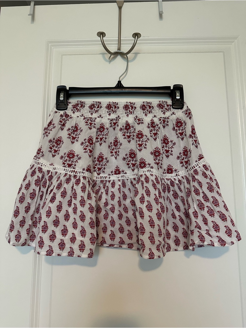 Rip Curl White Mini Skirt with Burgundy Floral Print